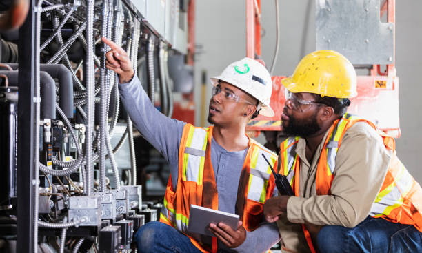 Best Best Electricians Near Me  in Grizzly Flats, CA